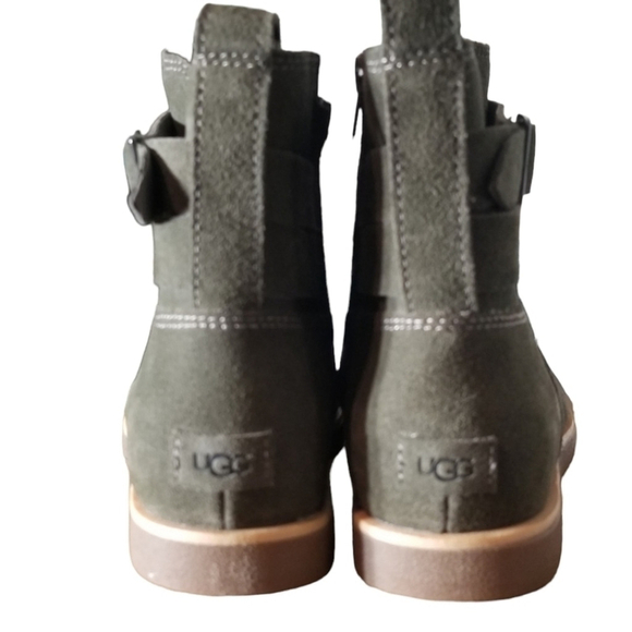 UGG Women's Josefene Ankle Boot Size 8.5 - Picture 3 of 4